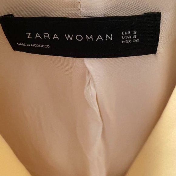 Yellow Zara Woman single button blazer. Size S. - Picture 4 of 4